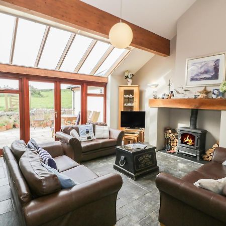 Manaros Cottage 아베르다론 외부 사진