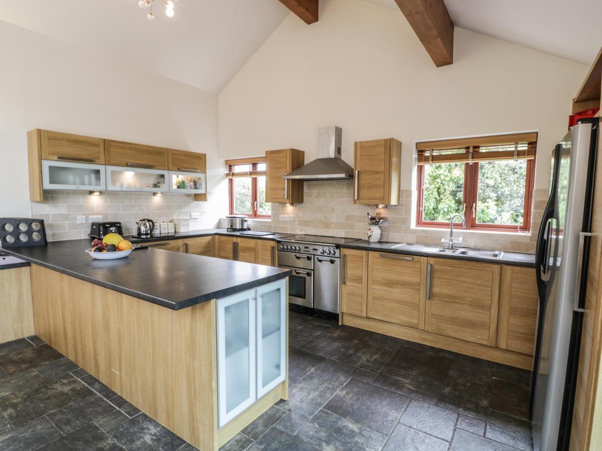 Manaros Cottage 아베르다론 외부 사진